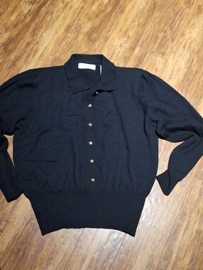 Womens Black Button-Front 100% Merino Wool Fine Knit Sweater with Gold Buttons